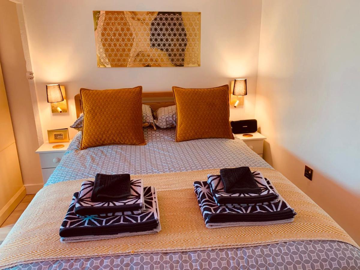Shine Chalet - Unique & Comfortable Accommodation Redruth Bagian luar foto